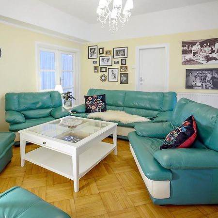 Apartment Alexis Bratislava Exteriör bild