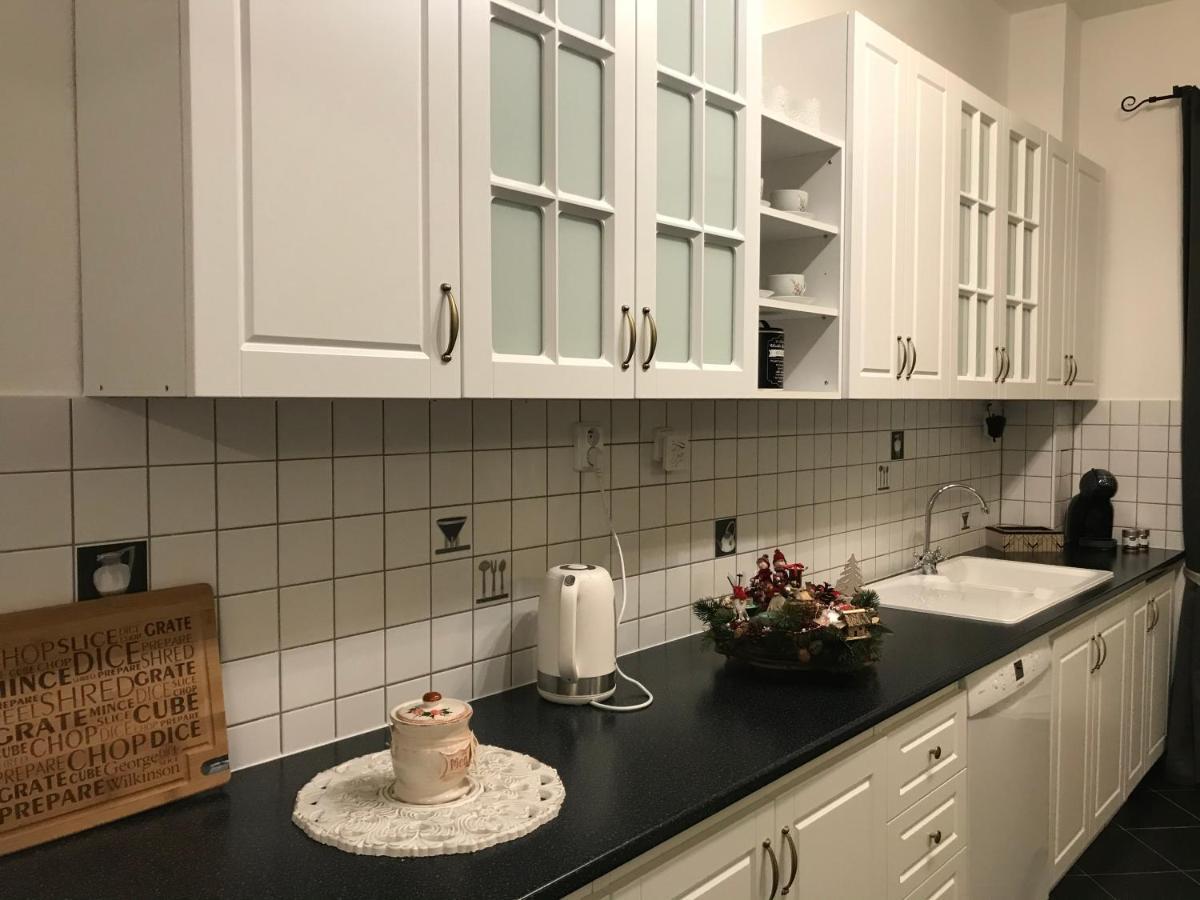 Apartment Alexis Bratislava Exteriör bild
